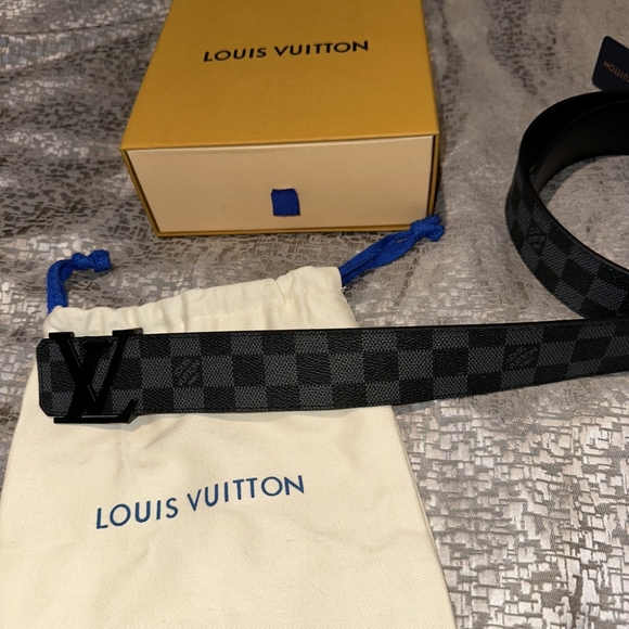 Louis Vuitton Black Checkered Graphite Belt - Picture 7 of 7